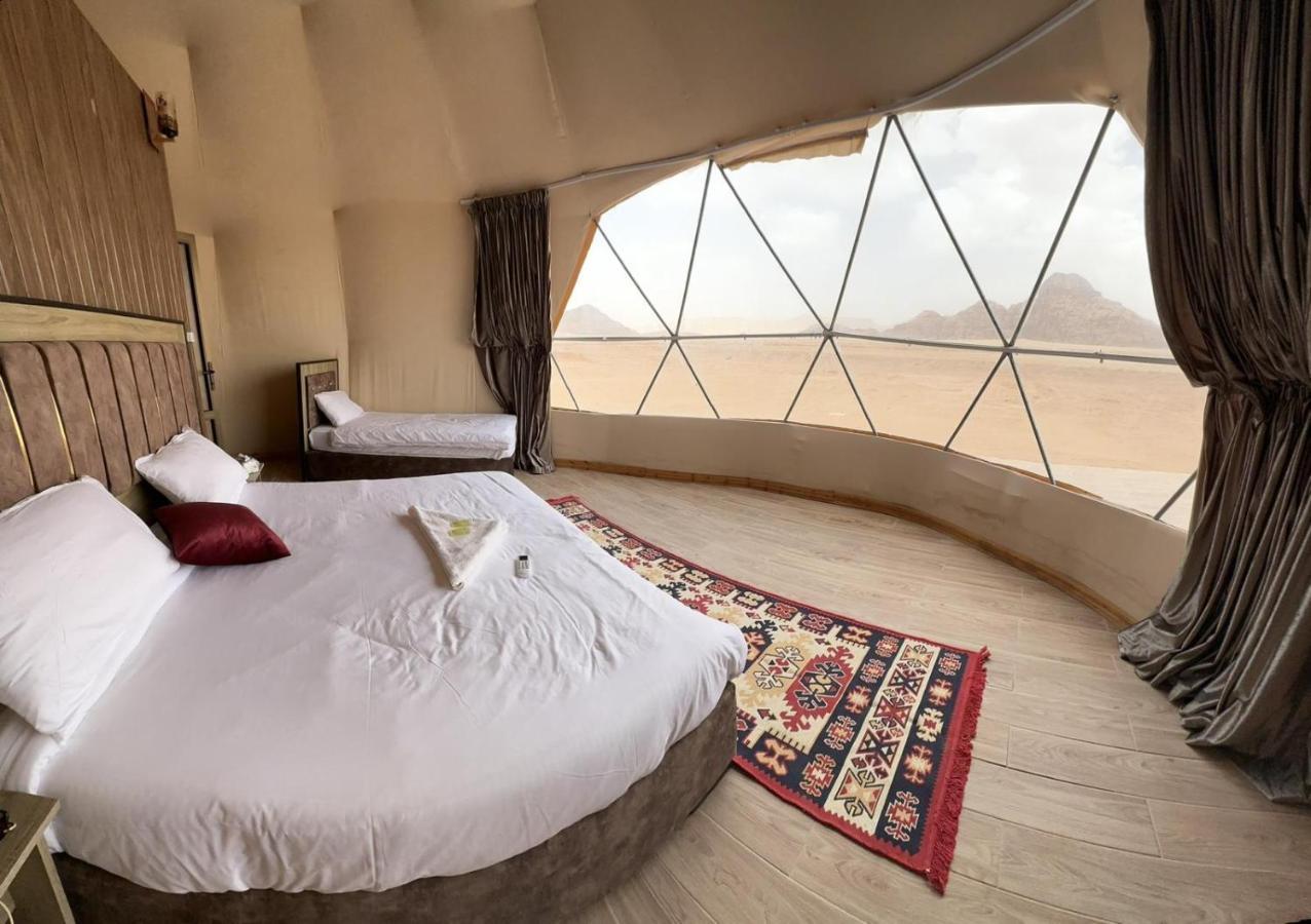 Rum Island Luxury Camp & Bubbles Hotel وادي رم المظهر الخارجي الصورة