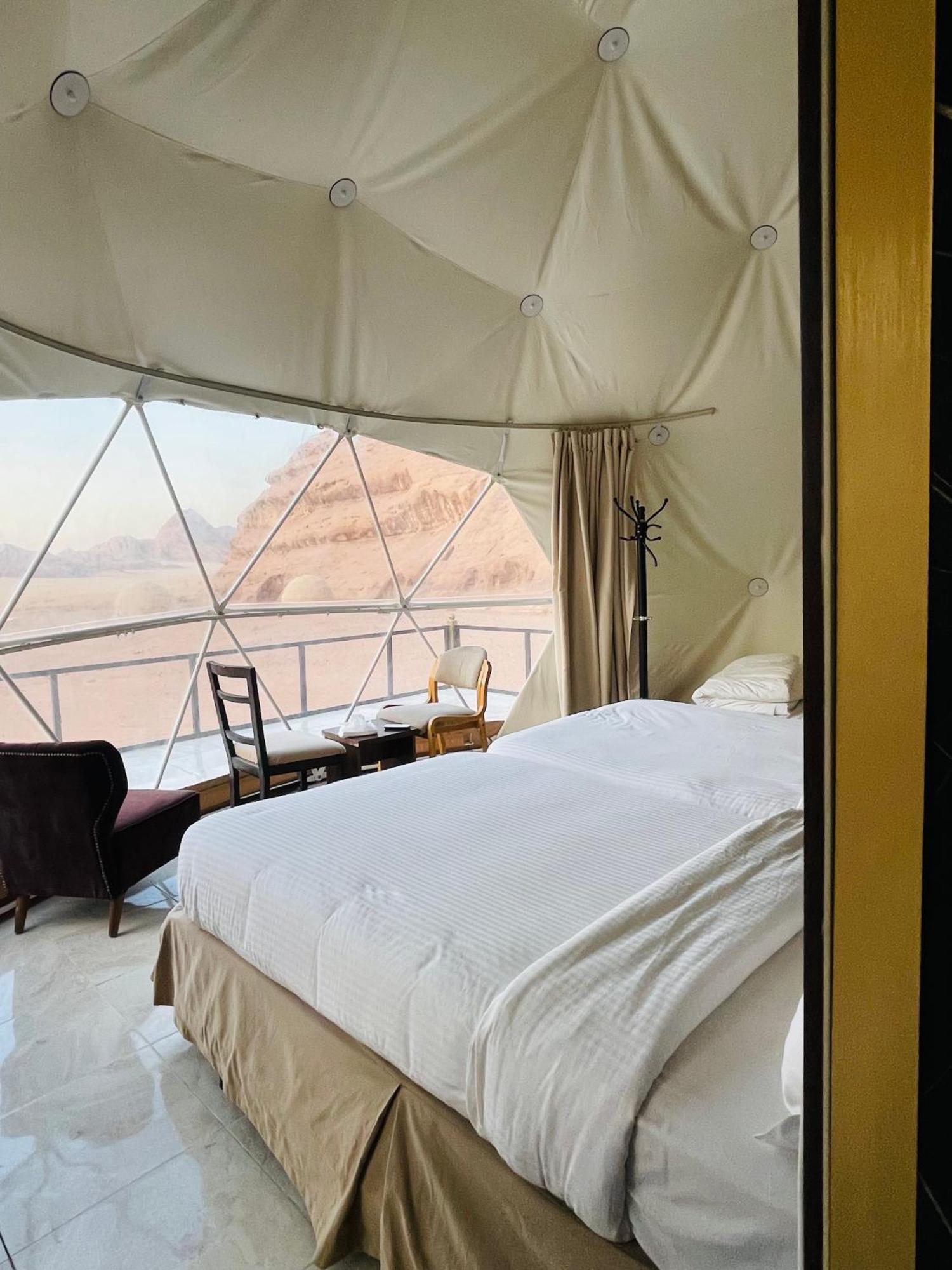 Rum Island Luxury Camp & Bubbles Hotel وادي رم المظهر الخارجي الصورة