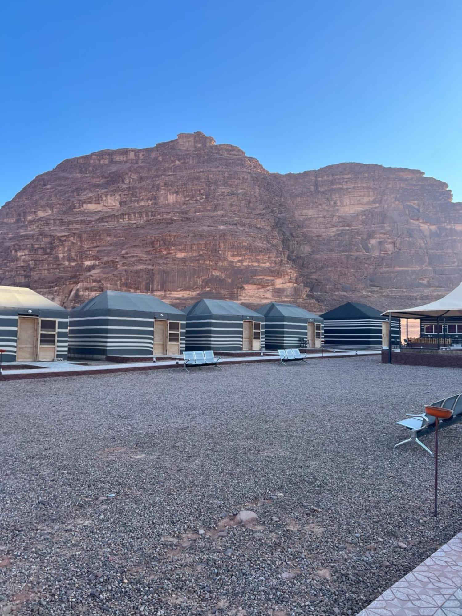 Rum Island Luxury Camp & Bubbles Hotel وادي رم المظهر الخارجي الصورة