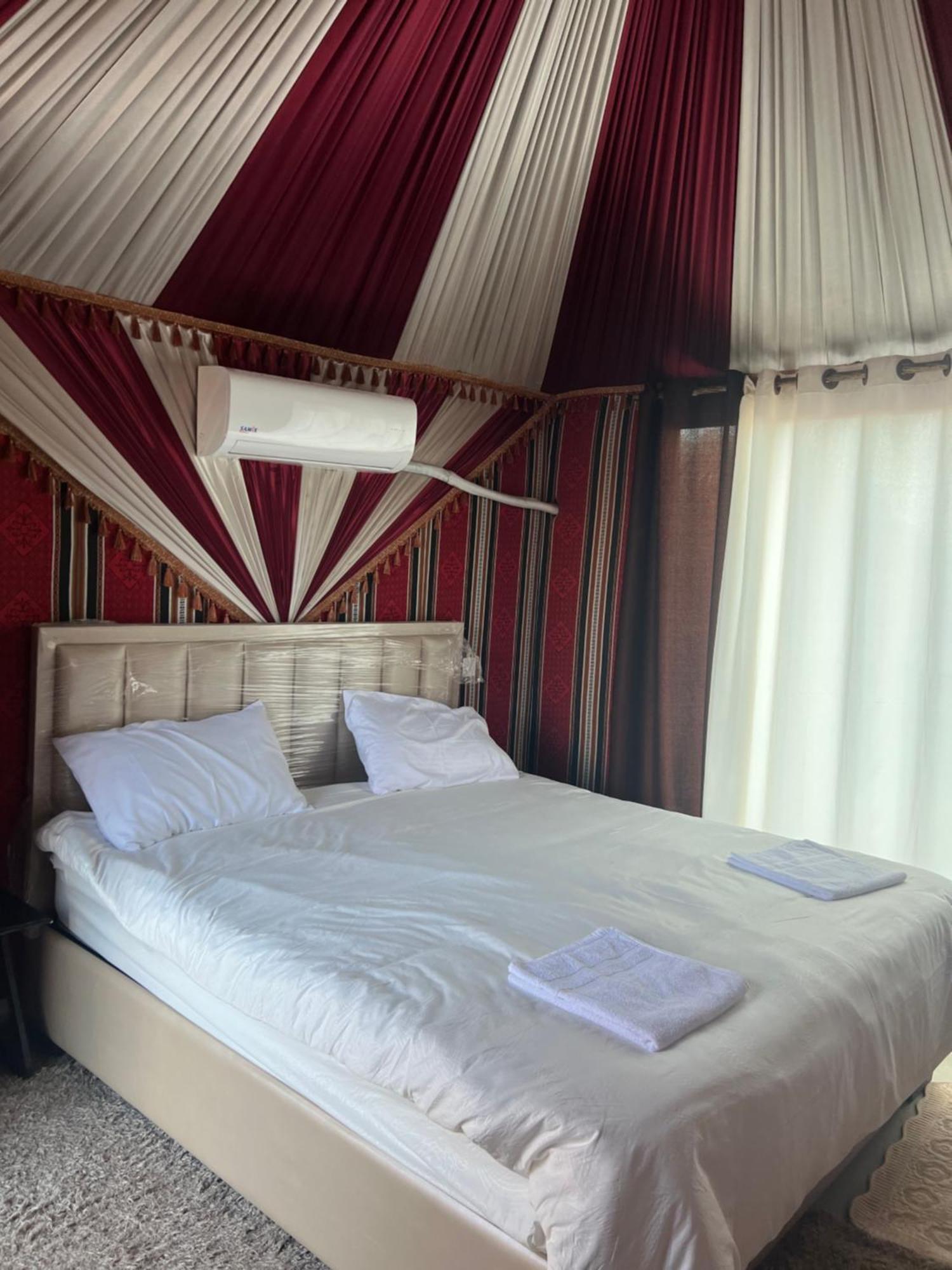 Rum Island Luxury Camp & Bubbles Hotel وادي رم المظهر الخارجي الصورة